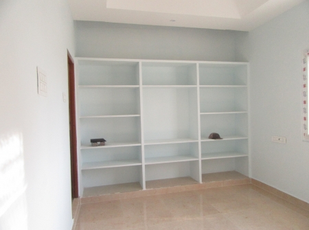 8) Master Bed Room.JPG